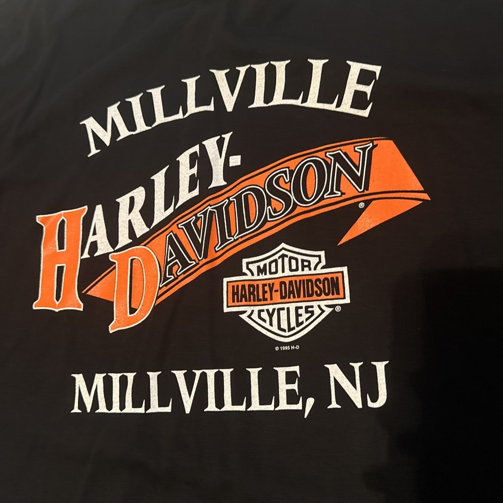 VTG 90s Harley Davidson Millville NJ T-shirt Single Stitch 26.5x33.5 Logo